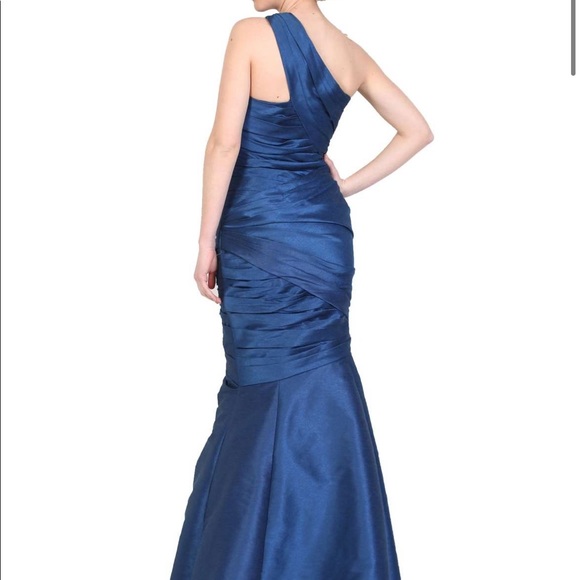 One Shoulder Rouched Dress - Picture 5 of 17